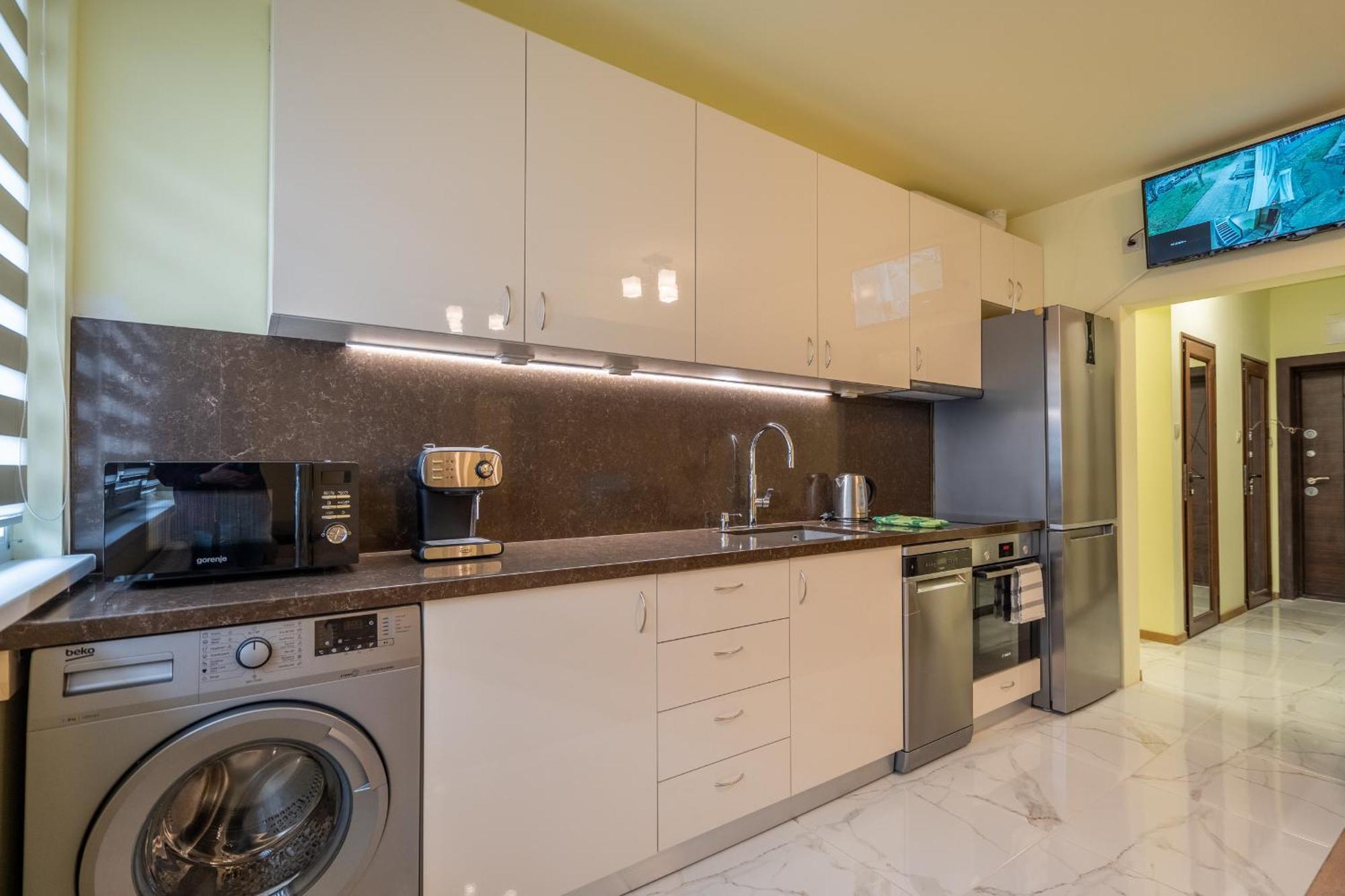 Top Location Central New & Spacious 3 Bdr Apt Medical Academy Sofia Esterno foto