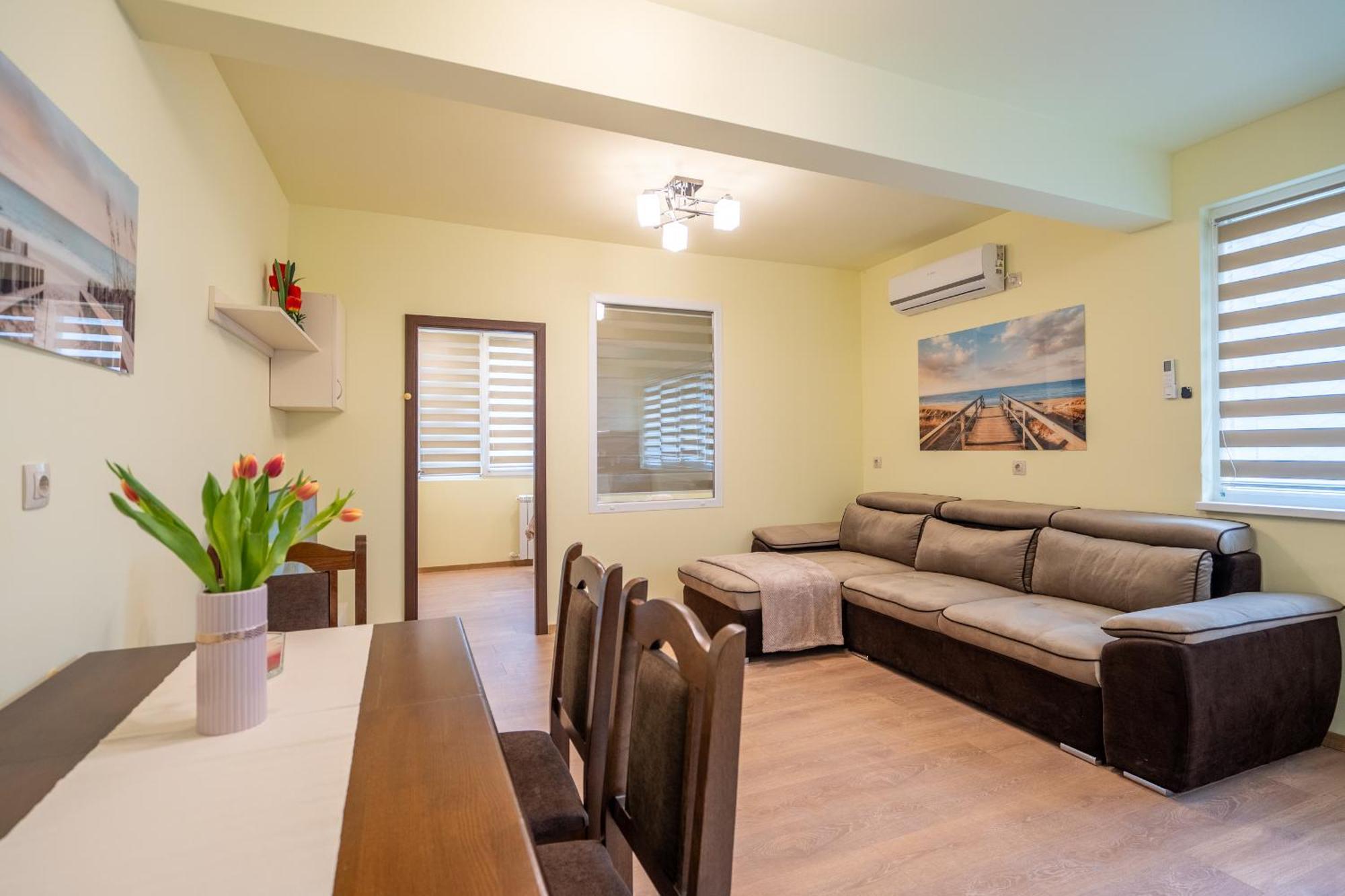Top Location Central New & Spacious 3 Bdr Apt Medical Academy Sofia Esterno foto